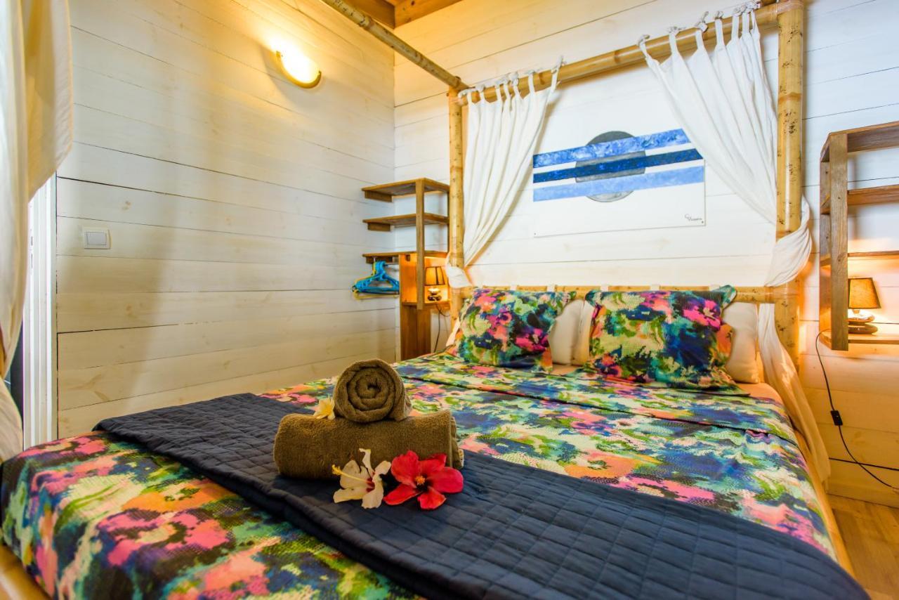 Re Ocean Villa Сен-Лу Екстериор снимка